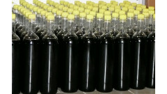 Jahodové domáce Bio víno v cene od 1,50 € za liter, balenie 10 litrov